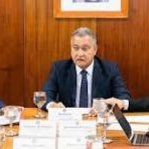 Jerônimo e os ministros Rui Costa e Alexandre Padilha inauguram ambulatório do Hospital da Mulher e entrega ambulâncias e equipamentos de saúde em Salvador