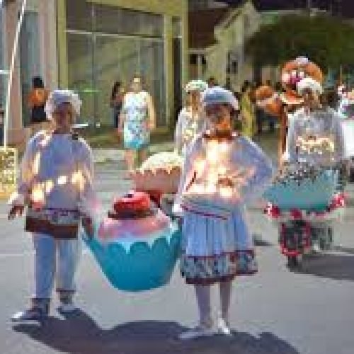 Prefeitura de Coité lança o Natal Luz 2025
