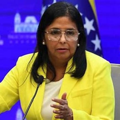 Conheça a nova presidente interina da Venezuela Delcy Rodríguez
