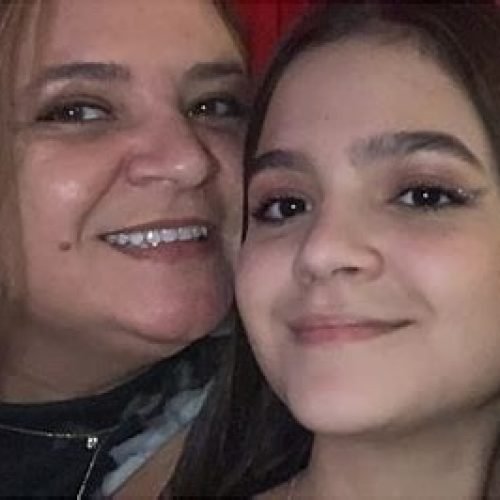 Mãe da atriz Mel Maia é encontrada morta em casa   