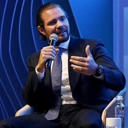 TRF revoga prisão de Daniel Vorcaro e estabelece uso de tornozeleira eletrônica