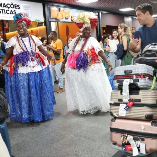 Turismo da Bahia amplia voos e reforça receptivo para o Carnaval