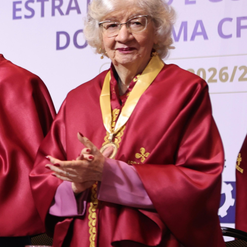 Vice-presidente da ACB, Maria Constança Galvão é a primeira mulher baiana na Academia Brasileira de Ciências Contábeis