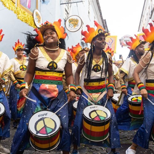 Olodum apresenta “Máscaras Africanas – Magia e Beleza” na abertura do seu Carnaval 2026