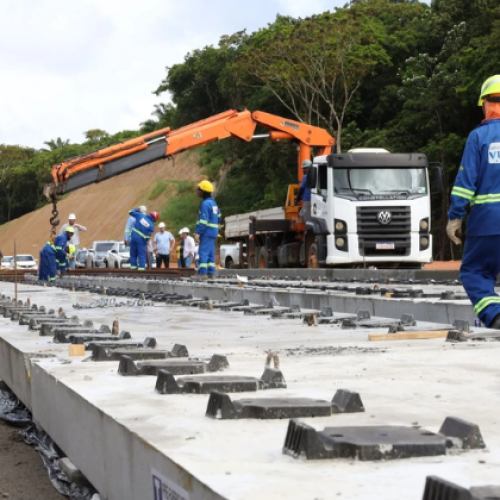 Governo suspende licitação para expansão do VLT de Salvador