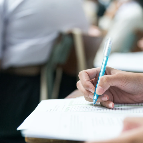 Prefeitura de Palmas de Monte Alto abre concurso com vagas para nível médio e superior