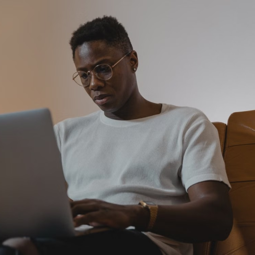 Estácio anuncia mais uma edição da maior feira virtual de empregos e estágios do Brasil