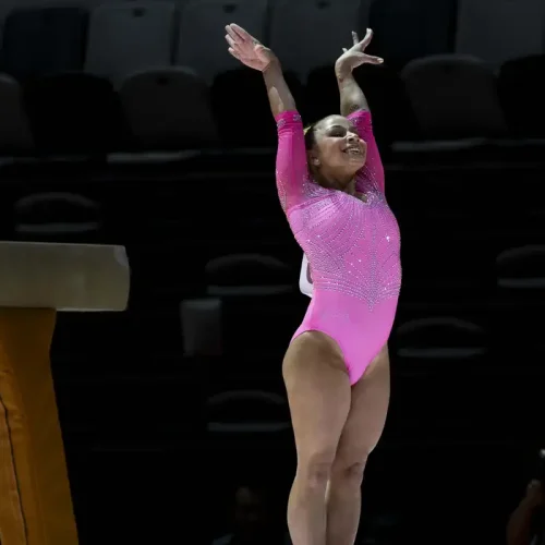 Brasil se despede do Mundial de Ginástica Artística sem medalhas