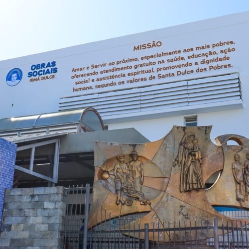 Festa de Santa Dulce dos Pobres continua com programação especial até quinta-feira (13) em Salvador