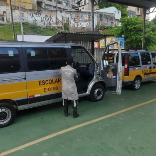 Bruno Reis assina decreto que atualiza regulamentação dos transportadores escolares em Salvador nesta sexta (24)